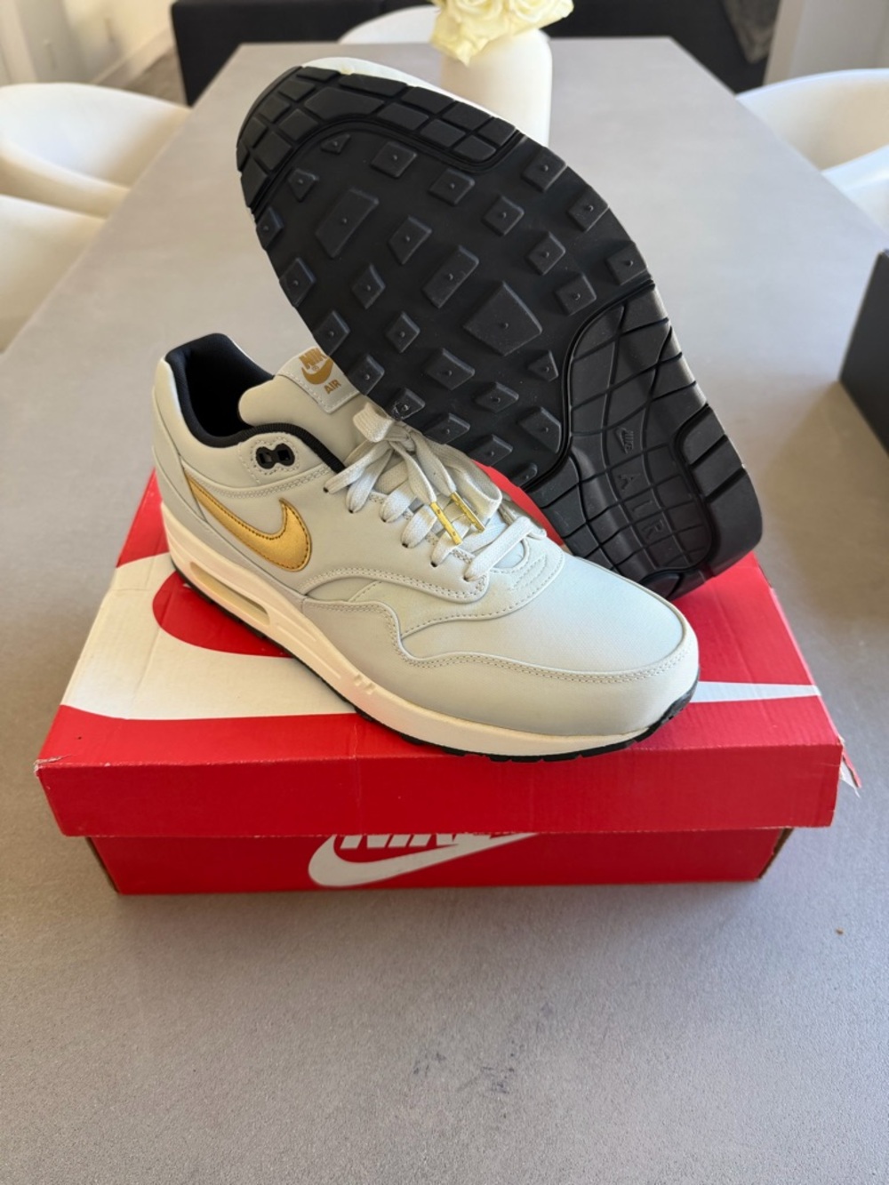 Nike Air Max Premium QS (Gold Trophy) size 10